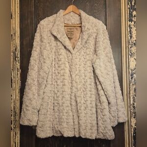 Dennis Basso Women's Super Soft Cream Rosette Style FauTeddy Jacket Sz 2X